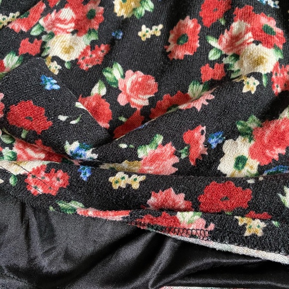 Floral dress - Picture 4 of 4